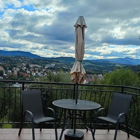 公寓 Mieszkanko Z Tarasem 利马诺瓦