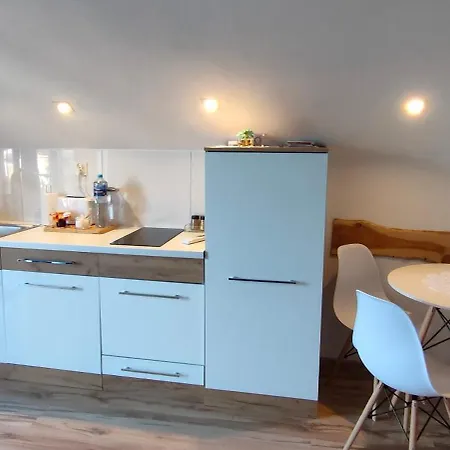 Mieszkanko Z Tarasem Apartment Limanowa